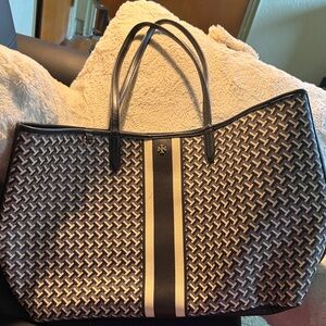 Tory Burch T Zag Black and White Large Tote NWOT
